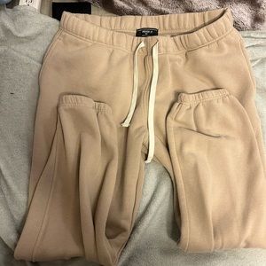 Cream/tan sweatpants